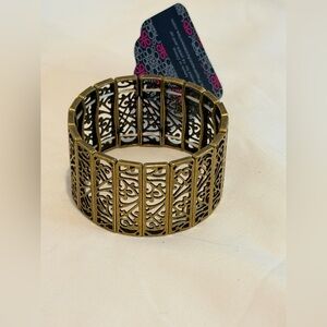 Paparazzi Bracelet ~ Ornate Orchards - Brass